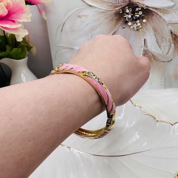 Pink Enamel Cloisonne Bracelet Bangle w/ Rhinestones - Picture 9 of 9